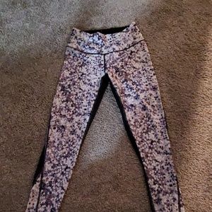 Victoria's Secret VSX sport knockout leggings